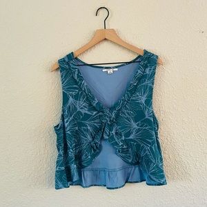 O'Neill Cropped V-Front Tropical Print Ruffle Tank